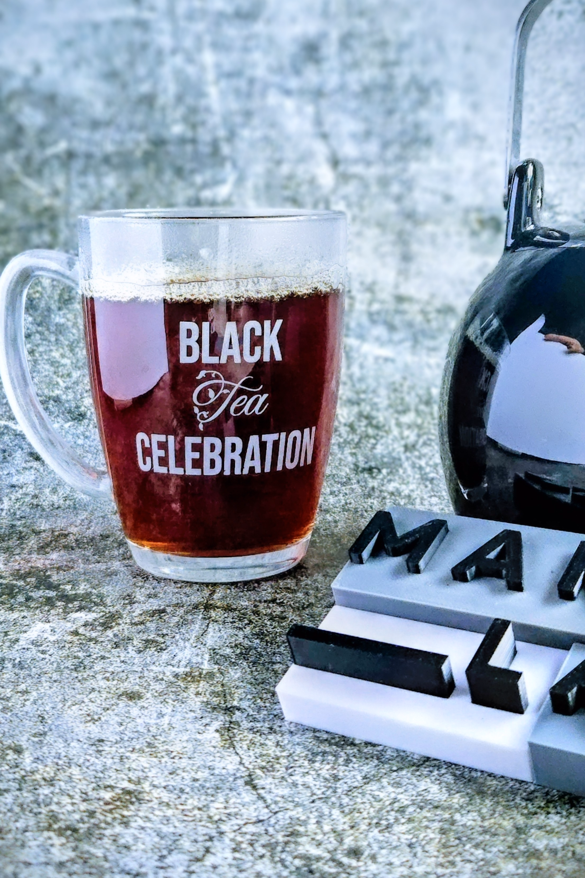 Black Tea Celebration – Eine Hommage an die dunklen 80er
