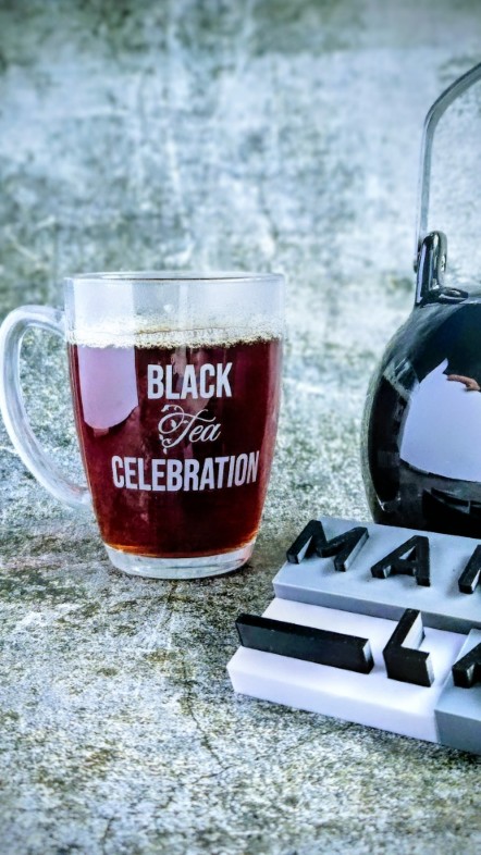 Black Tea Celebration – Eine Hommage an die dunklen 80er